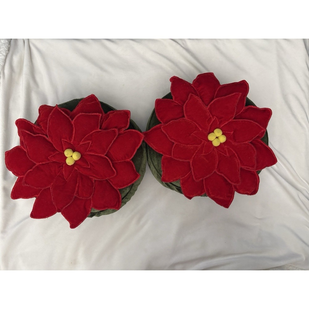 Vintage Christmas Accent toss pillow, red velvet holly on green satin 11" round